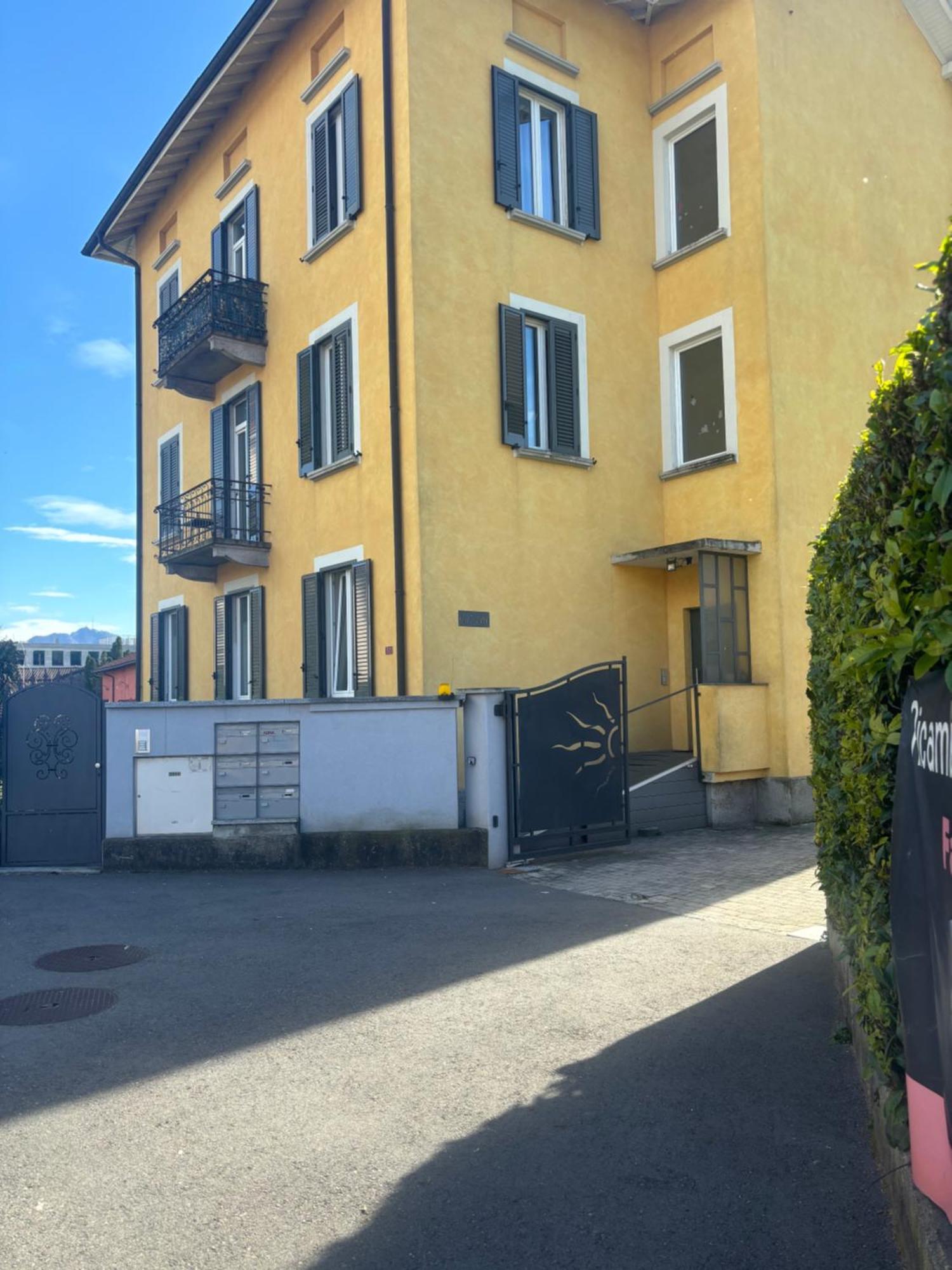 Small Apartments In Lamone Экстерьер фото